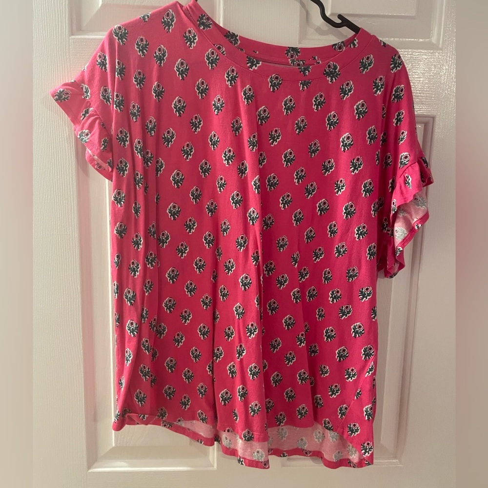 Lot of 2 crown and ivy tees
